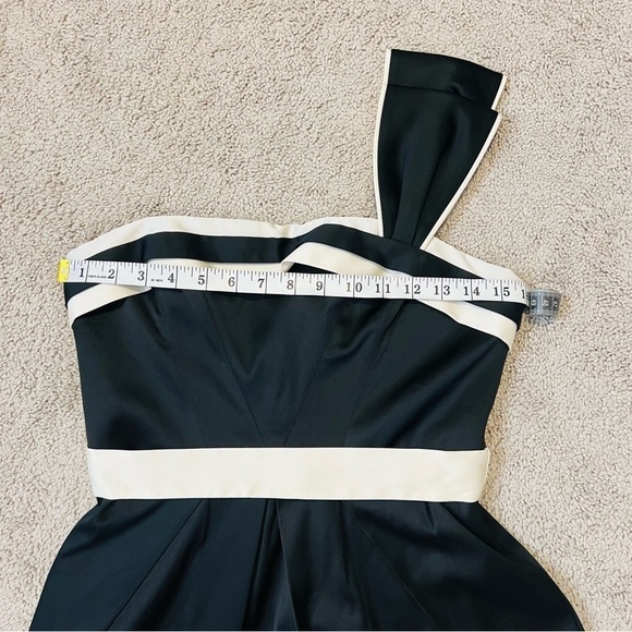 NWT! BCBG Maxazria Black Stretch Satin One-Shoulder Cokctail Dress. Size 6. - Picture 7 of 15